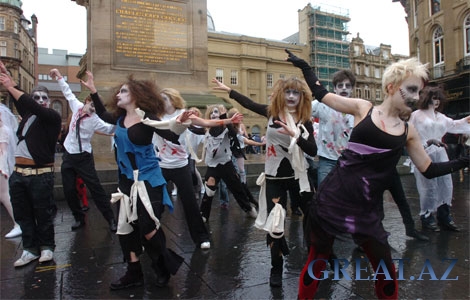 Halloween Thriller Flashmob in Baku 31.10.2010