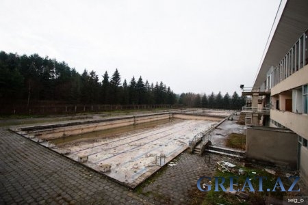 Заброшеный плавательный бассейн в Кисловодске