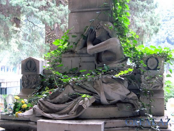 Старинное кладбище Стальено в Генуе