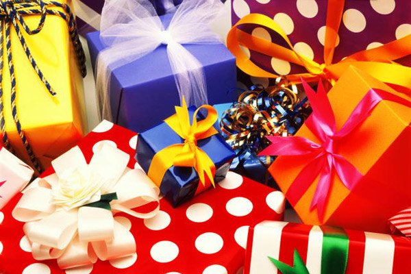 Все все Про Новый 2012 год(Подарки, еда, одежда, елка, отдых)