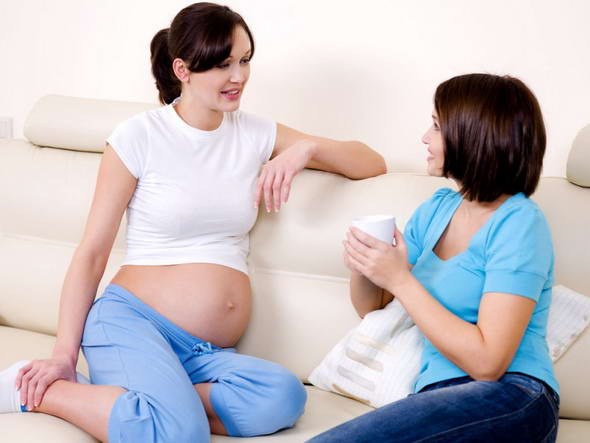 Народные поверья для зачатия ребенка с помощью беременной подруги