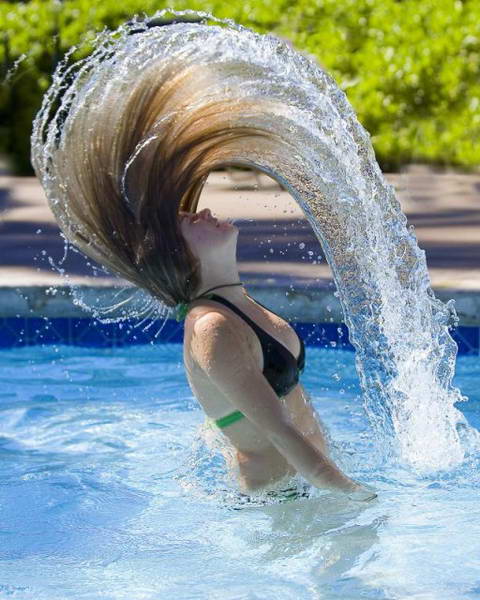 Как ухаживать за волосами жарким летом?