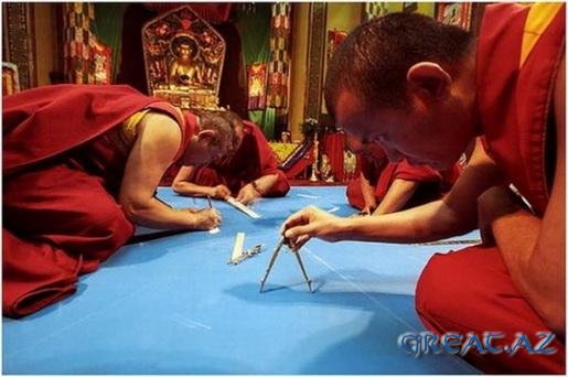 Узоры из песка Тибетских монахов - Фото