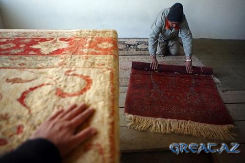 Изготовление ковров в Афганистане
