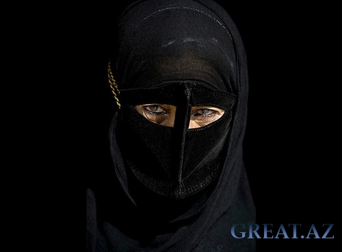 Традиционные маски у иранских женщин