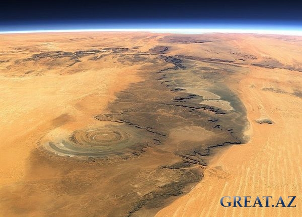 "Око Сахары" - геологическая загадка Мавритании (5 фото)