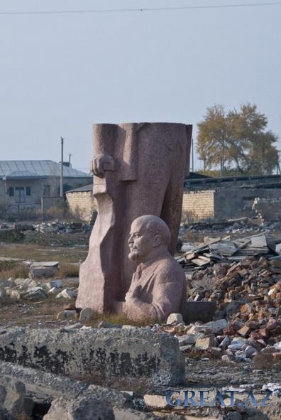 Работы Бена Иллиса - Азербайджан 2009