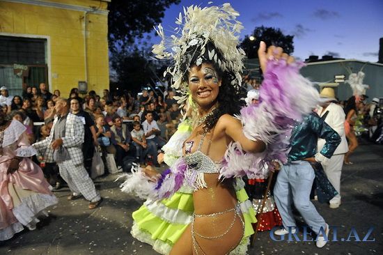 Карнавал Llamadas в Уругвае