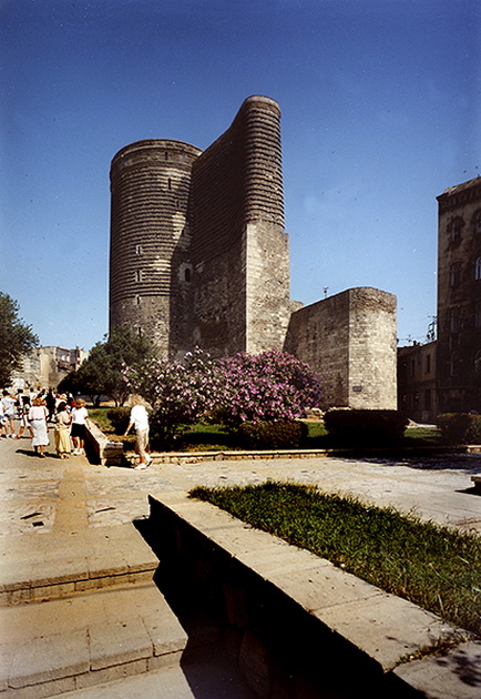 Девичья Башня в Баку - ключ к секретам древних религий