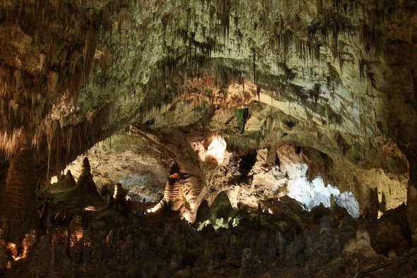 Удивительный мир пещер и тоннелей