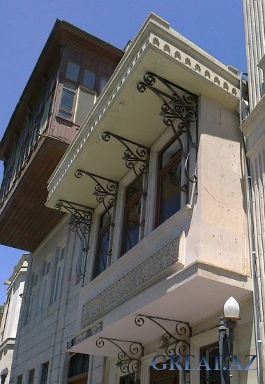 Балконы Баку