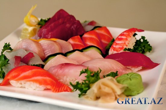 Чем отличаются суши и роллы?