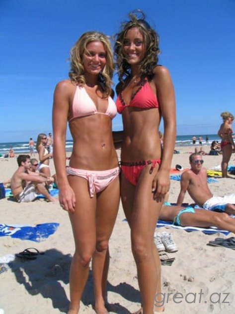 Красивые девушки на пляже Фото - Летние девушки