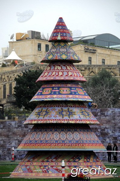 Роскошь новогоднего декора Баку - ФОТОСЕССИЯ
