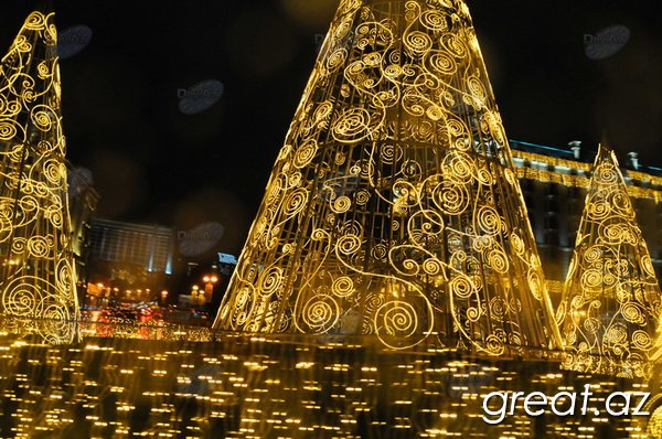 Роскошь новогоднего декора Баку - ФОТОСЕССИЯ
