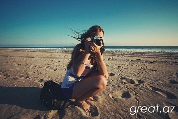Фото красивых девушек на фоне моря (30 Фото)