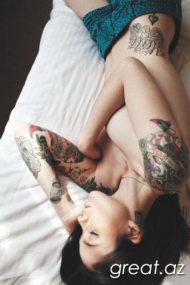 Татуированные девушки (60 Фото ню)