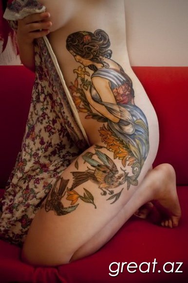 Татуированные девушки (60 Фото ню)