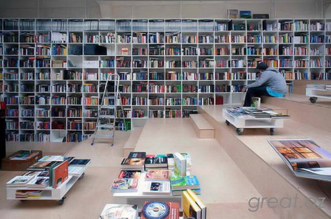 Самые интересные книжные магазины (29 фото + текст)