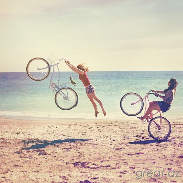 Красивые девушки и велосипеды (50 Фото)