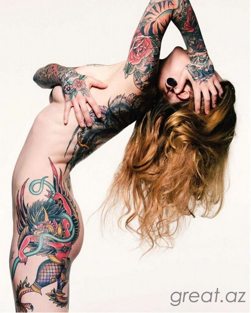 Татуированные девушки (27 Фото ню)