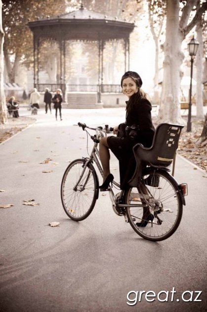 Красивые девушки и велосипеды (60 Фото)