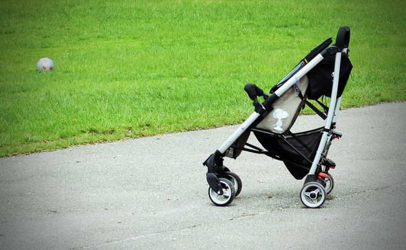 Как выбрать детскую прогулочную коляску