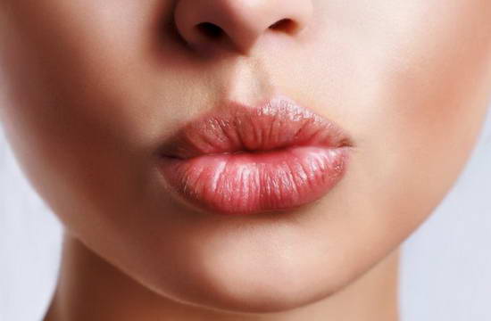 Как сделать губы объемнее? Гимнастика для губ